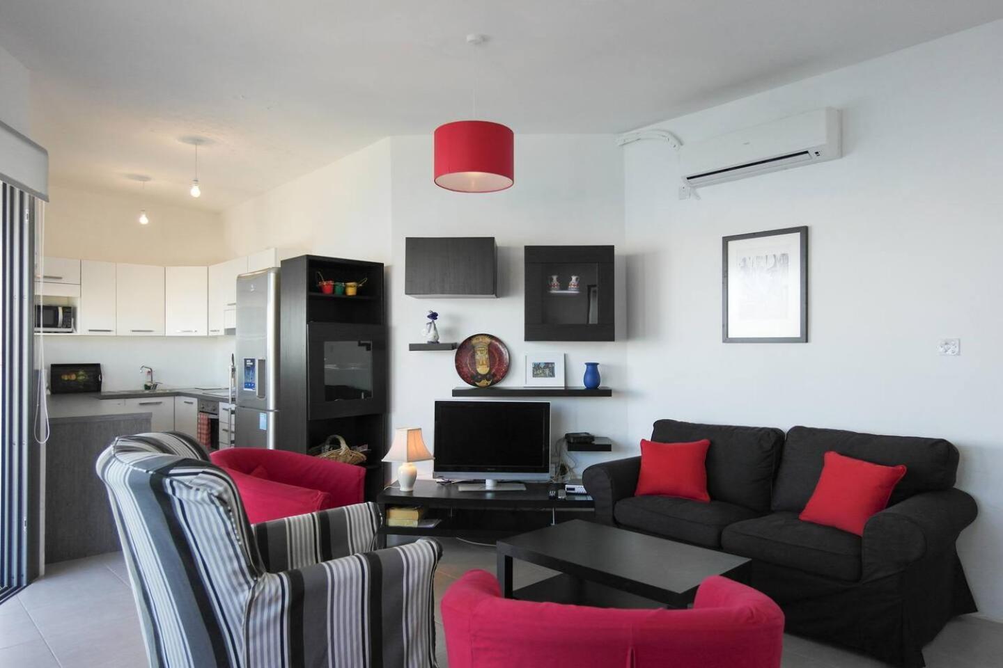 מליאהה Mel 2 2Bed Seaview In Ghadira By Homely מראה חיצוני תמונה