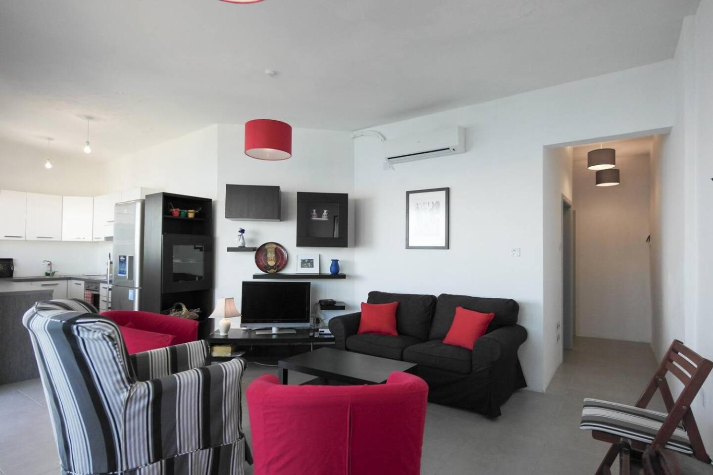 מליאהה Mel 2 2Bed Seaview In Ghadira By Homely מראה חיצוני תמונה